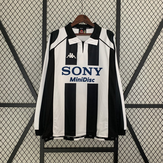 Juventus Home 97/98 Retro Long Sleeve