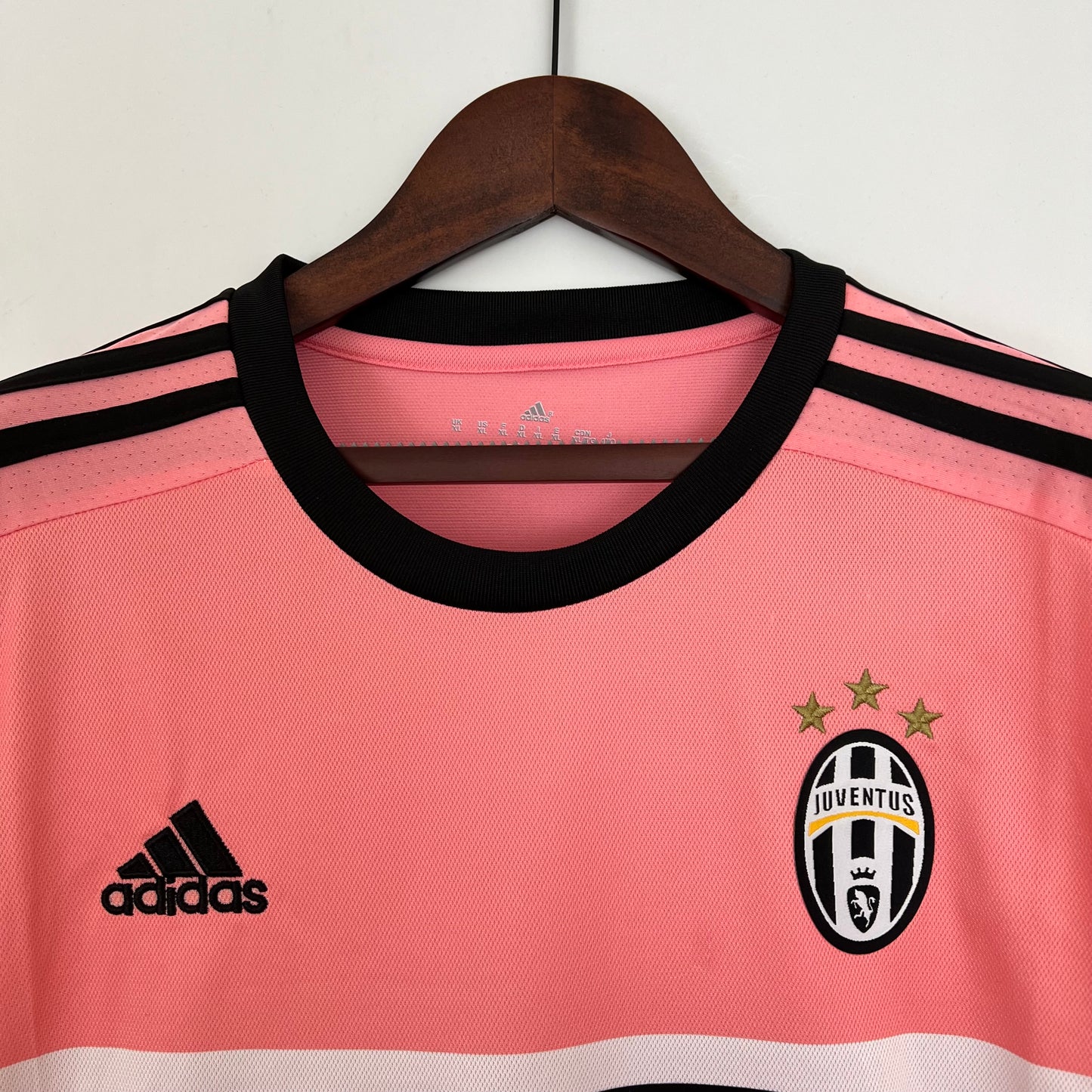 Juventus Away 15/16 Retro