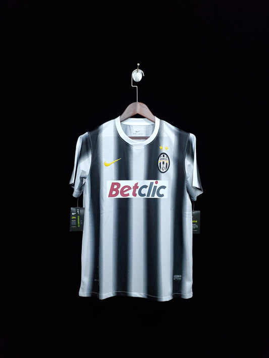 Juventus Home 11/12 Retro