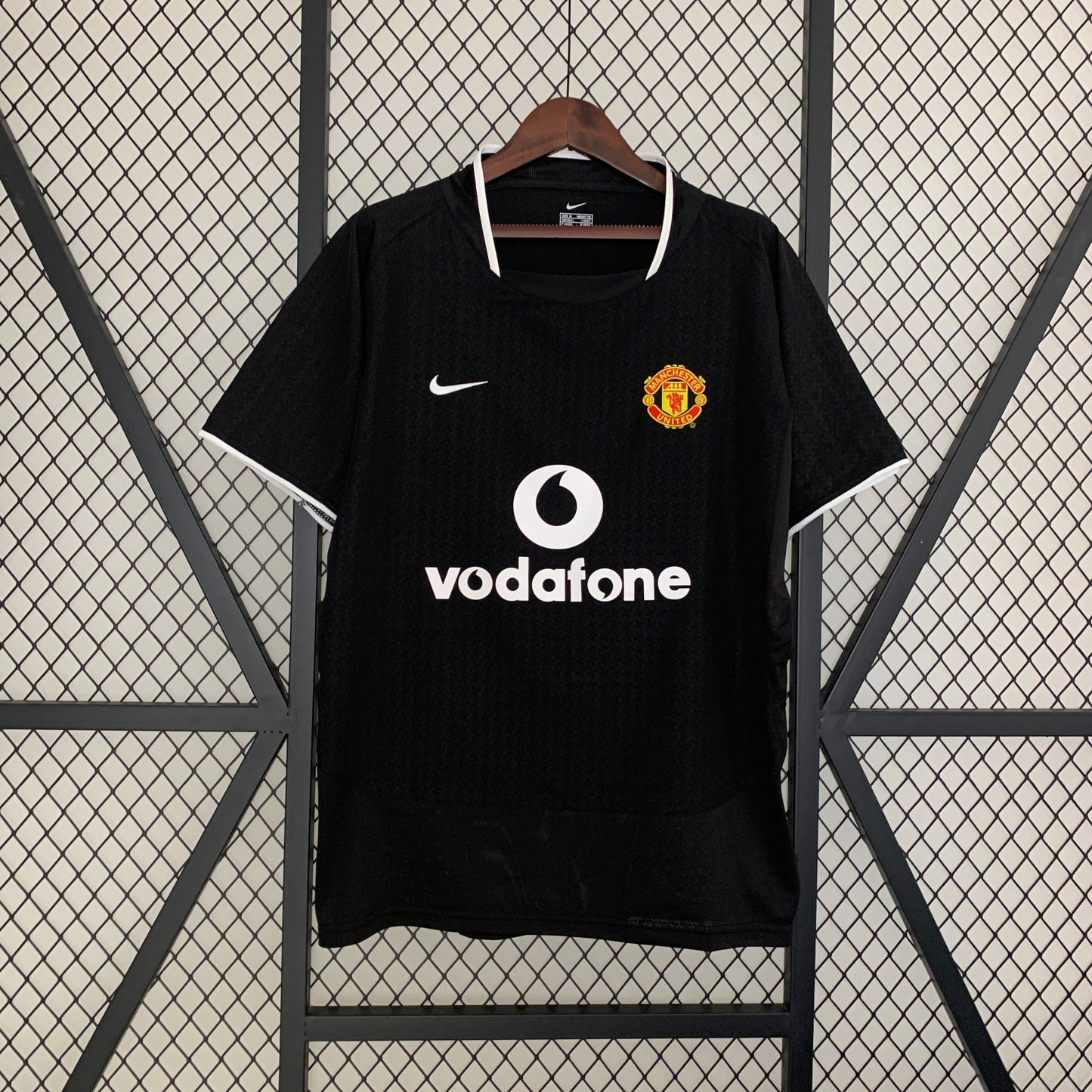 Manchester United Away 03/04 Retro