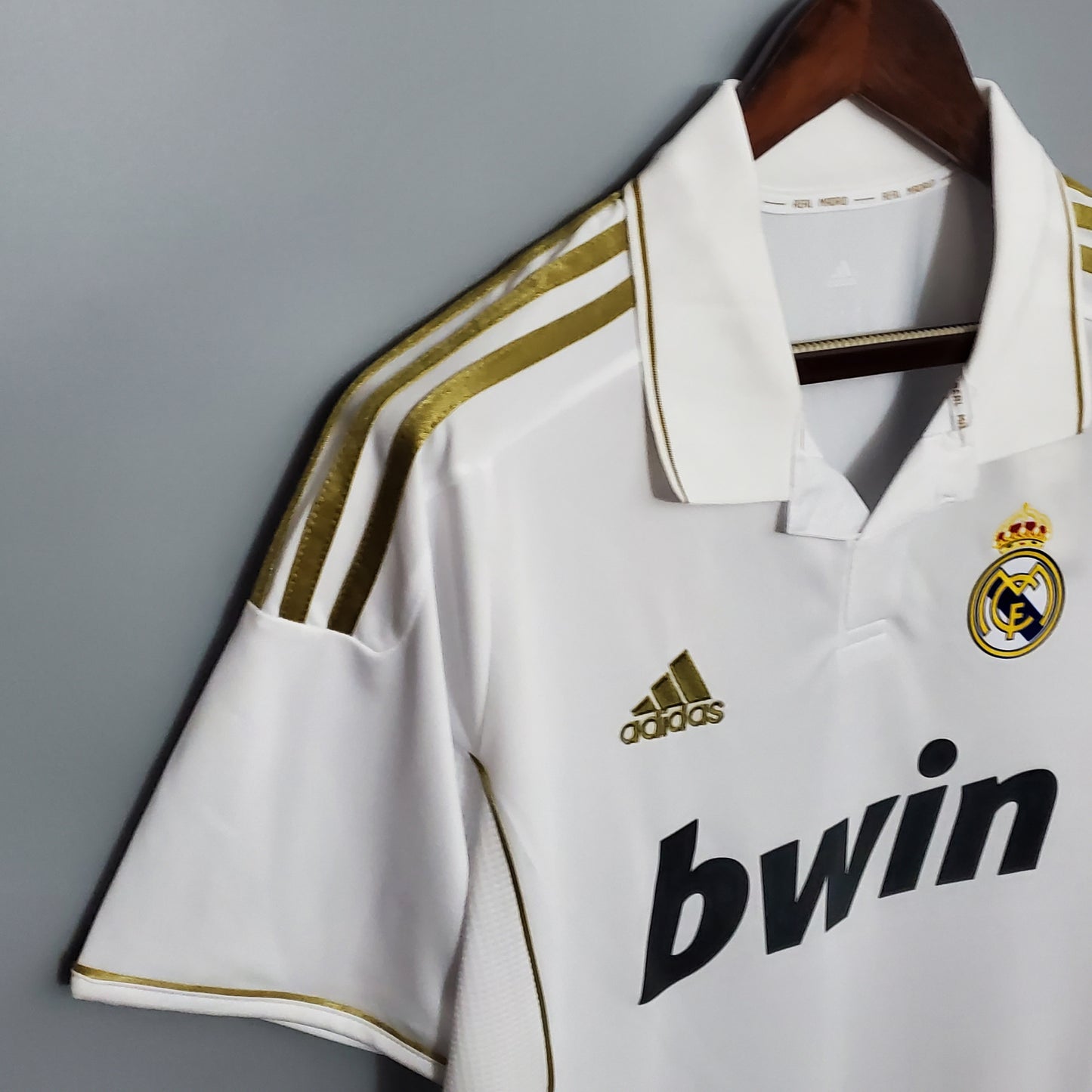 Real Madrid Home 11/12 Retro