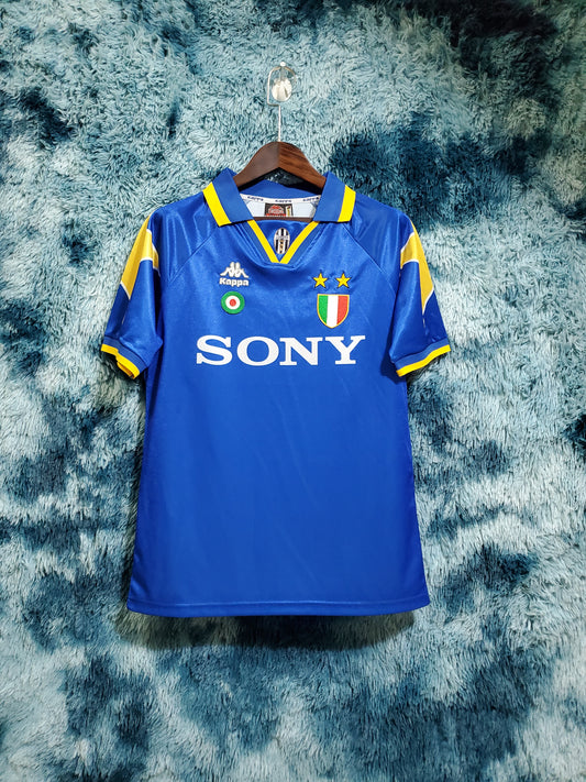 Juventus Away 95/97 Retro