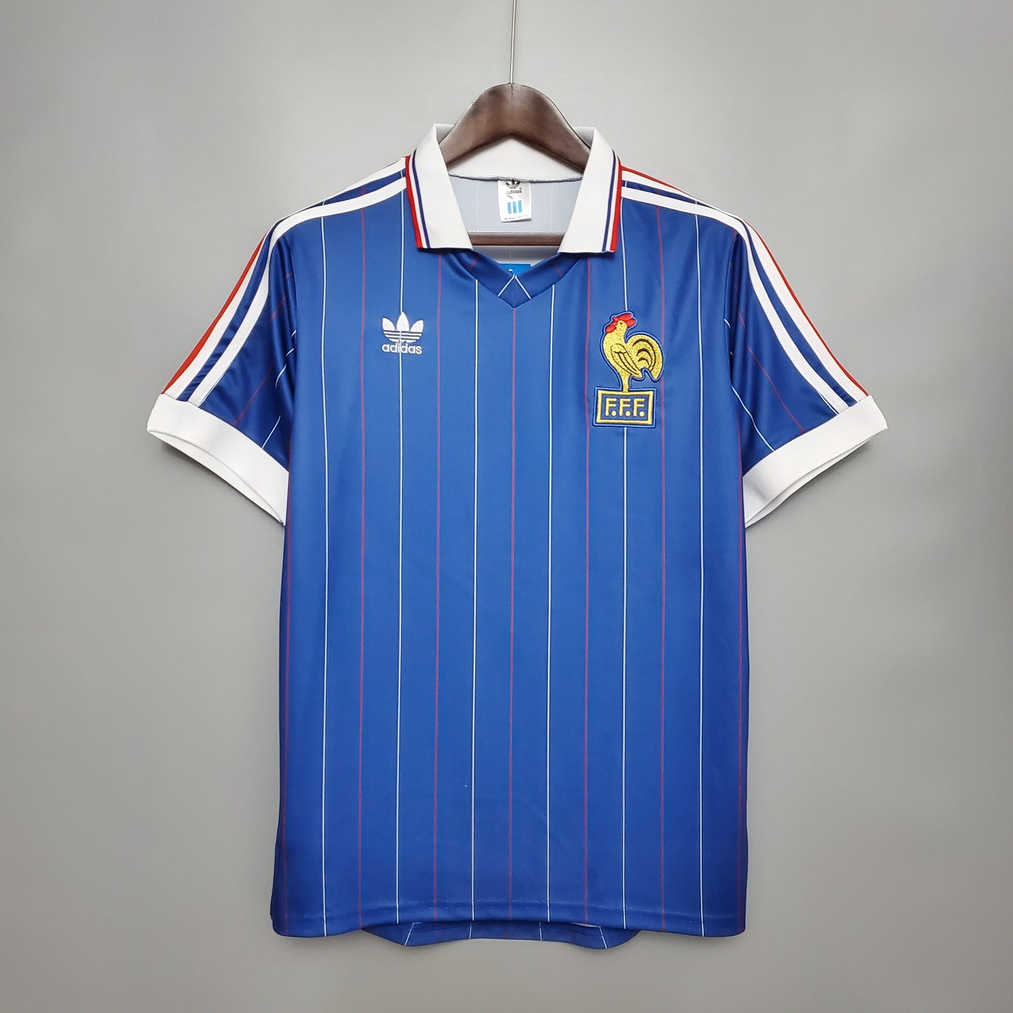 France Home 1982 Retro