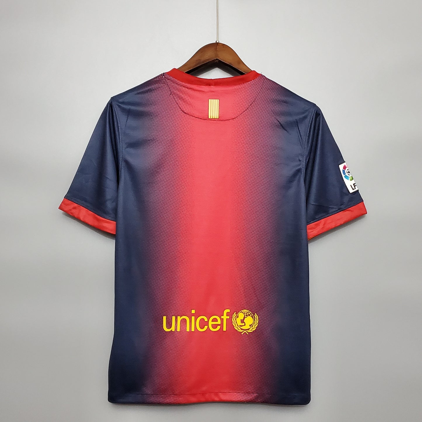 Barcelona Home 12/13 Retro